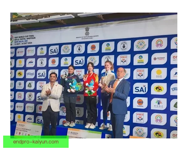 世界杯新星榜：多位年轻球员表现稳健，展现未来竞争力